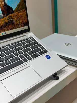 Hp elitebook 840 G8 i7 11eme génération image 3