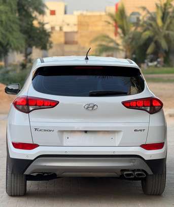 Hyundai Tucson  2017 image 8