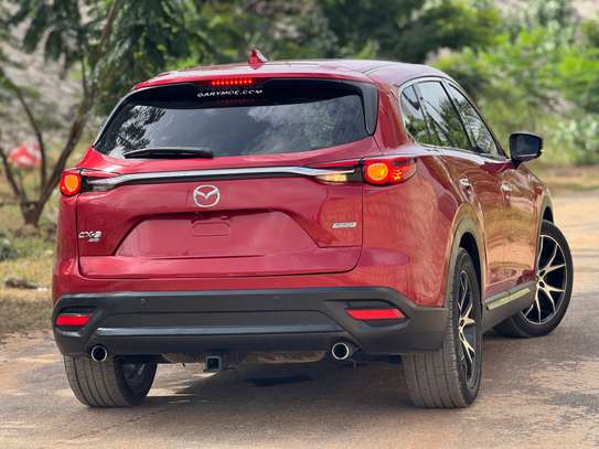 Mazda cx9 image 6