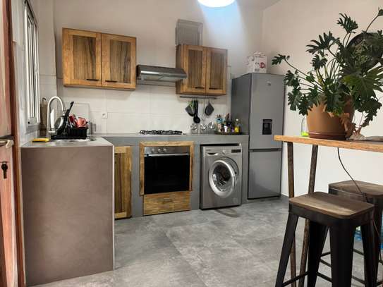 Appartement meublé longue durée entré mamelles image 3