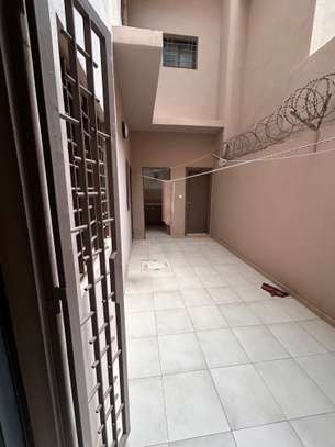 Duplex F5 à louer grand standing image 10
