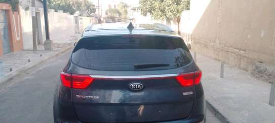 Kia Sportage 2 image 3