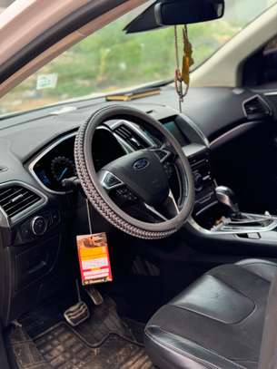 Ford edge sport image 3