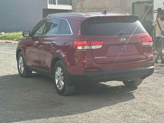 KIA SORENTO image 5