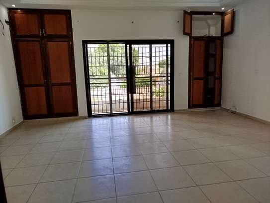 Belle villa  Mermoz (non loin de l'IAM) image 12