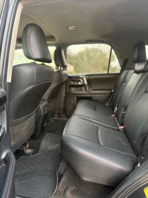 TOYOTA 4-RUNER image 5