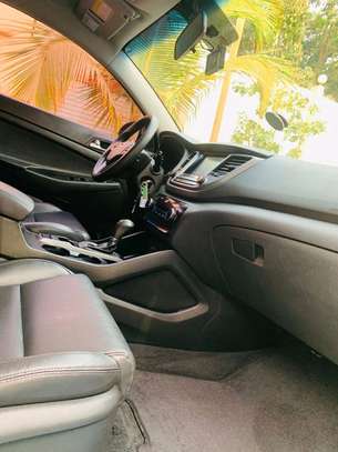 Hyundai tucson 4x4 2017 image 6