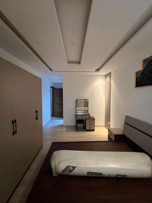 F4 de 210 m² à vendre à Fann résidence image 6