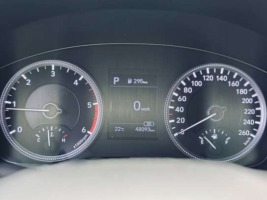 Hyundai santafe 2019 image 11