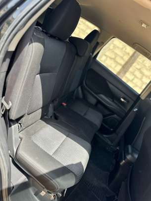 MITSUBISHI OUTLANDER 7places 2017🤞🏾🚘 image 12