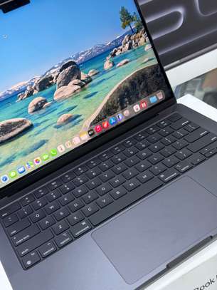 MacBook Pro 2024 M4 Pro image 4