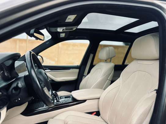 BMW X5 xDRIVE VENANT image 9
