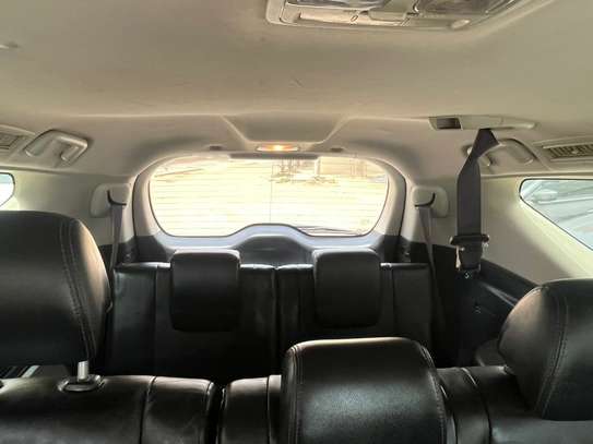 Mitsubishi pajero Diesel Full option image 13