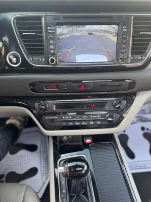 Kia carrens 2017 image 6