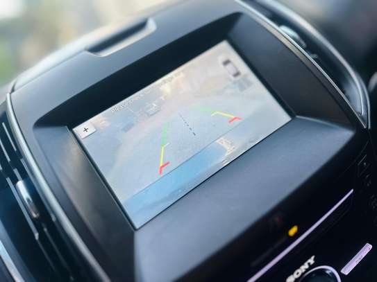 Ford Edge Titanium 2016 image 11