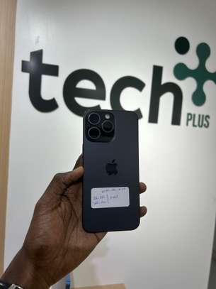 IPhone 15 Pro Max 256GB | E-SIM image 1