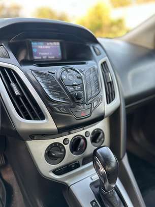 Ford focus image 5