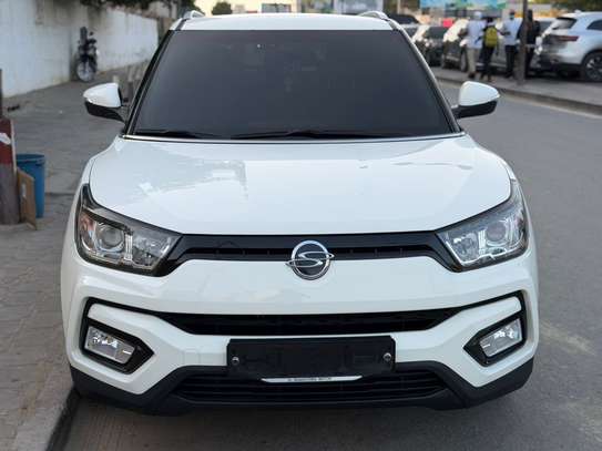 Ssangyong tivoli  *2017* image 1
