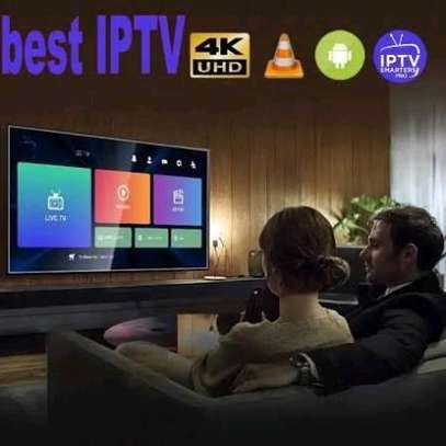 Box et Abonnement IPTV Premium 4K UHD image 2
