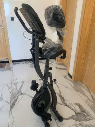 Vélo d’Appartement Pliable facile image 2