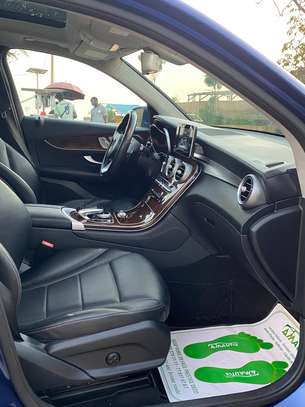 MERCEDES GLC 300 2017 image 6