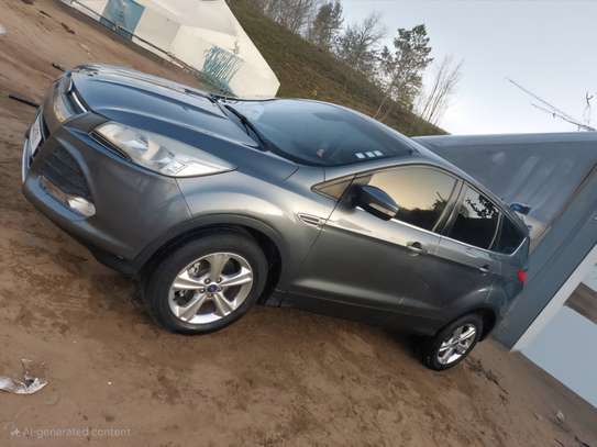 Location Ford Escape image 2