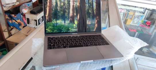 MacBook pro 13 pouces 2018 image 1