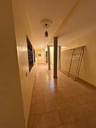 Appartement F4 à louer à mermoz image 3