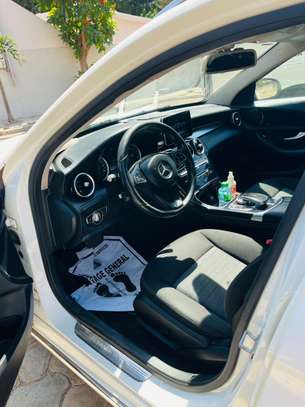 LOCATION MERCEDES CLASSE C FULL OPTIONS image 5