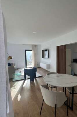 Luxueux et spacieux F2 Route du King Fahd Almadies image 1