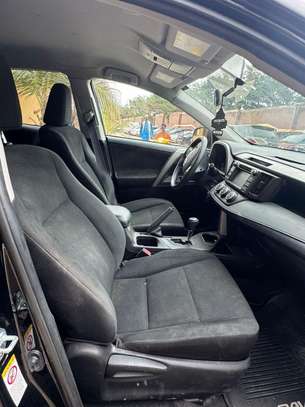 Toyota Rav4 2016 image 6