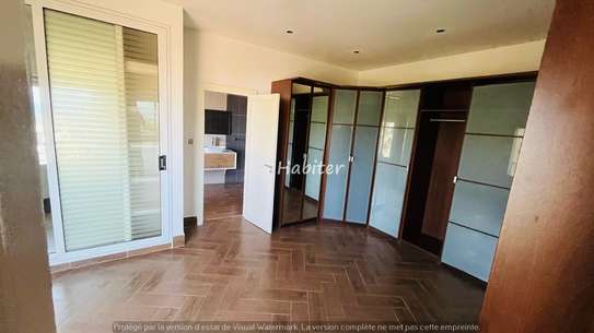 Appartement à louer sur la corniche des Almadies image 3