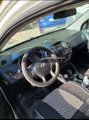 HYUNDAI TUCSON 2011 image 3