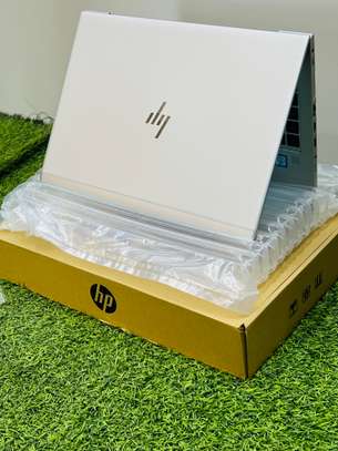 HP EliteBook 840 G6 - Core i5 8ᵉ Gen image 2