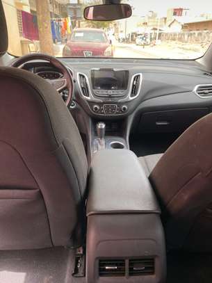 Chevrolet EQUINOX image 5
