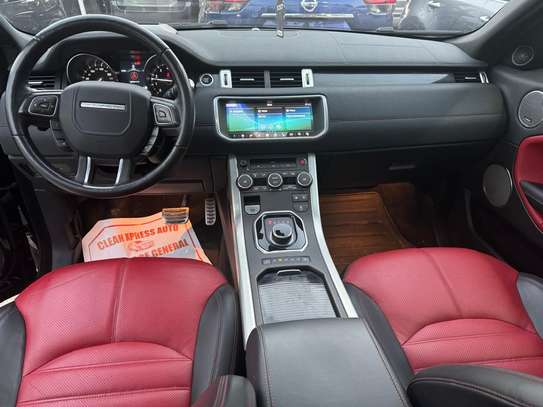 Range Rover évoque image 6