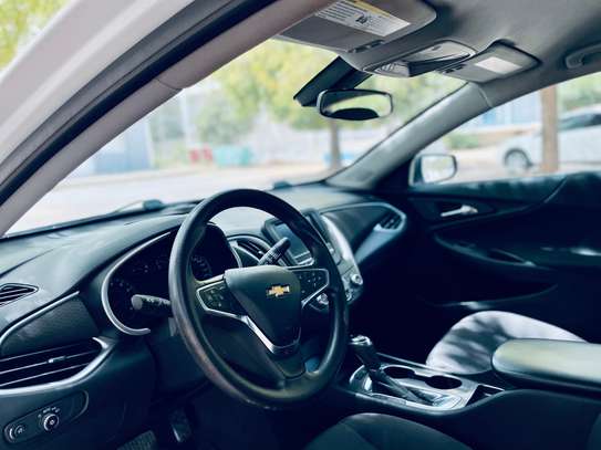Chevrolet Malibu 2018 image 3