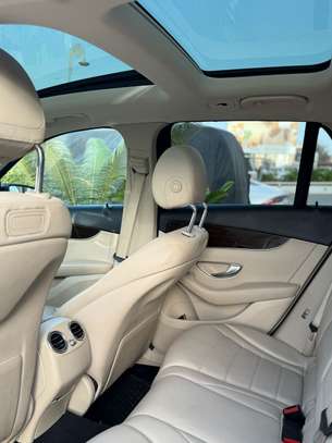 Mercedes-Benz 300 2018 image 9