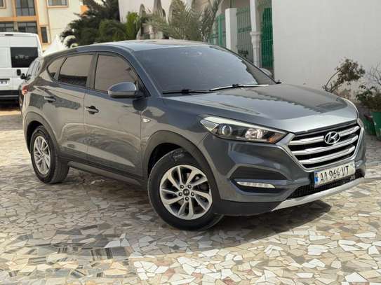 Hyundai Tucson image 9
