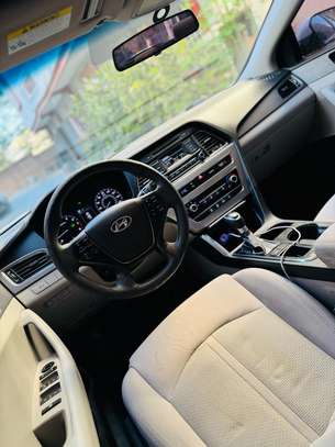 Hyundai Sonata 2017 image 10