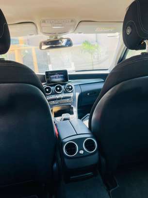 LOCATION MERCEDES CLASSE C FULL OPTIONS image 4