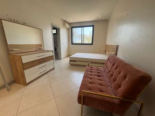 Appartement vide à louer à fan résidence l’école américain image 8