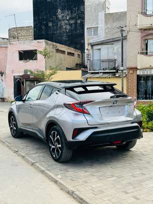 Toyota Chr hybride image 5