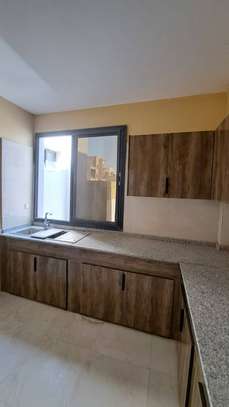 3 CHAMBRES A LOUER A NGOR-ALMADIES image 11