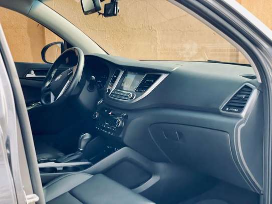 HYUNDAI TUCSON  2018 image 10