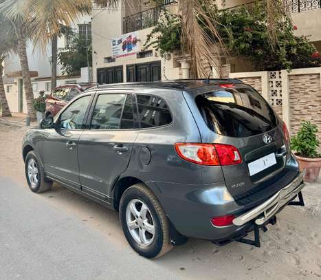Hyundai santafe 2011 image 6