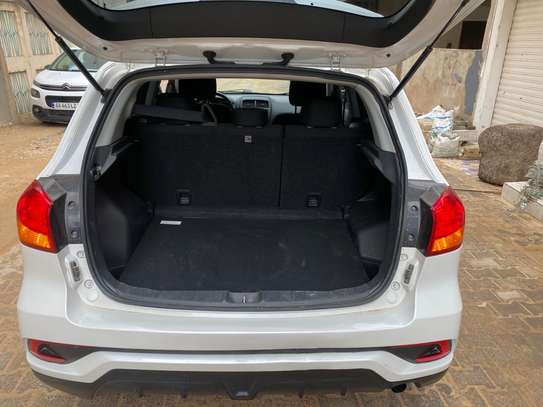 Mitsubishi RVR 2018 2.0 image 10
