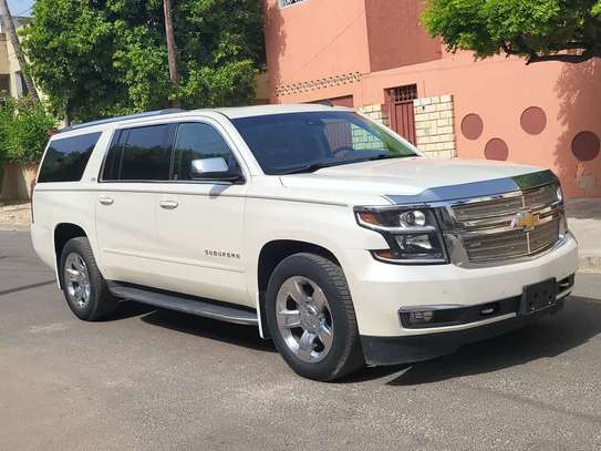 Chevrolet  suburban LTZ 2015 image 5