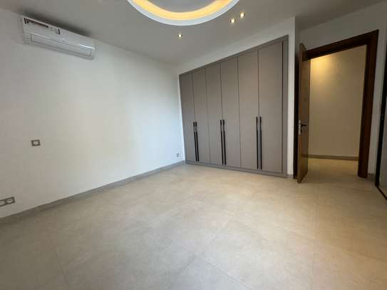 Appartement à louer au Almadie 4 chambre King watts image 8