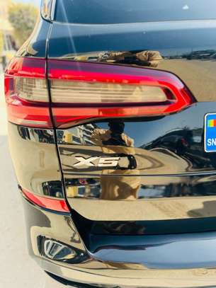Bmw x5 2019 image 6
